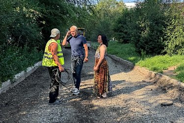 В Оренбурге ремонтируют междворовые проезды